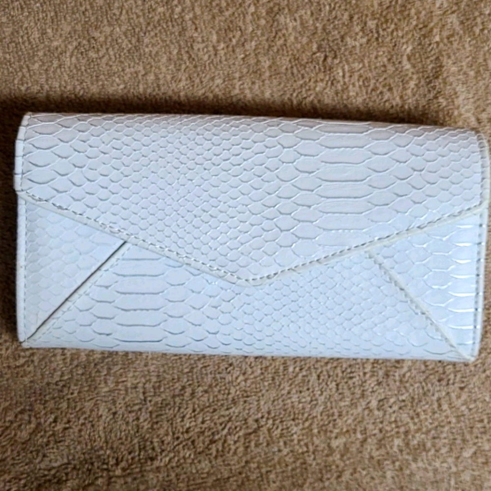 Simply Vera envelope wallet